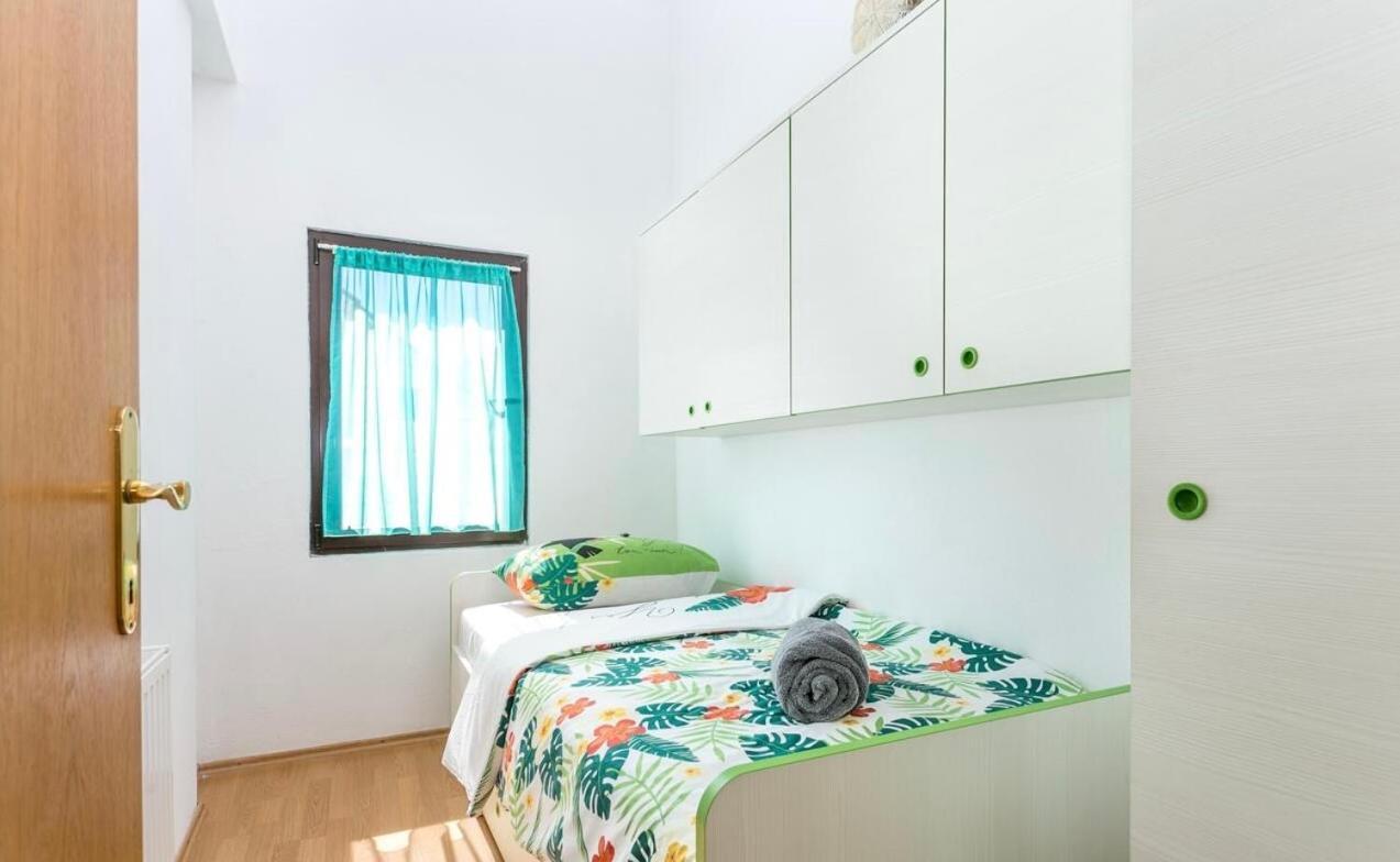Apartman Bella Trogir Exteriör bild