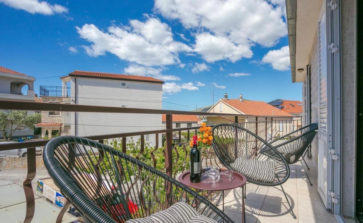 Apartman Bella Trogir Exteriör bild